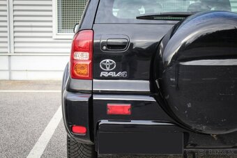 Toyota RAV 4 2.0 D-4D 4x4 - 10