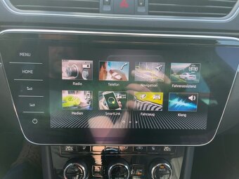Skoda Superb Combi 2.0 TDI L&K - 10
