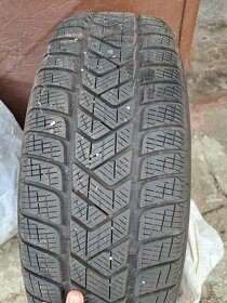 Predám Zimnú sadu na VW Tiguan, Kodiaq 17" tky, PIRELLI - 10