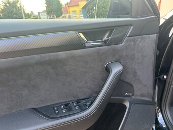 Skoda superb 3fl sportline 4x4 dsg - 10