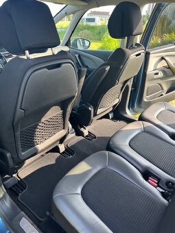 Citroën C4 Grand Picasso 2.0 HDI automat, 7miest - 10