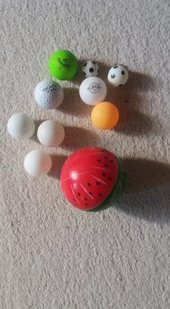 Plyšáky,loptičky - 10