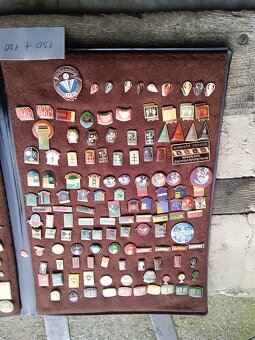 Zbierka. Odznakov album zberatel - 10