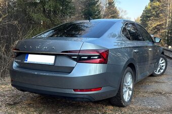 ŠKODA SUPERB 3 FACELIFT 1,5 TSI DSG - 10