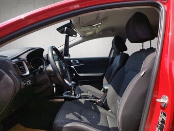 KIA CEED SW 1,4 T-GDi GOLD + LED PACK - 10