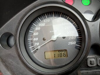 Honda CBF 1000 - 10