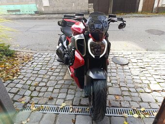 Ducati Diavel v4 Speciale pecco N°09 - 10