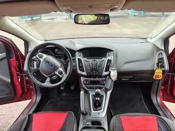 Surne predam Ford Focus 1.6 ecoboost benzin 2011 - 10