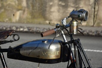 Historické motokolo - 10