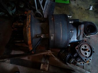 Case xc290 - 10