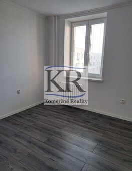 Na predaj klimatizovaný 3i byt v centre Galanty po kvalitnej - 10