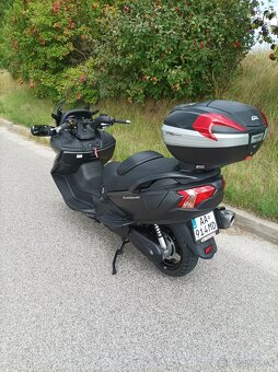 Suzuki burgman AN650 2018 - 10
