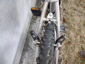 [27]  Horský bicykel Lincoln - 10