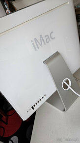 Starší ale plne funkčný iMac - 500GB disk, vhodný na filmy - 10