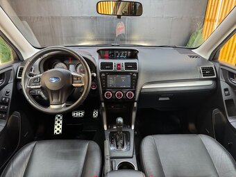 Subaru Forester 2.0i XT CVT Exclusive NAVI - 10