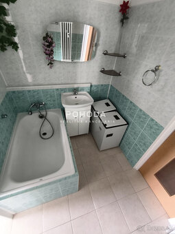 Hroncova: 2 izbový byt, 55 m² + balkón TOP - 10