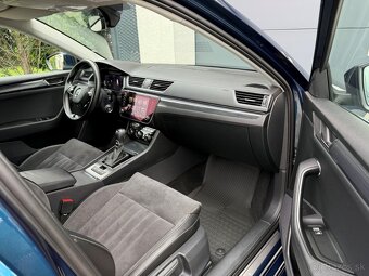 Škoda Superb Combi 2.0 TDI SCR Style DSG 2022 - 10