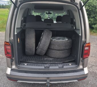 Vw Caddy - 10