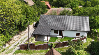 REKREAČNÁ CHATA V KRÁSNOM PROSTREDÍ OBCE HRABIČOV - 10