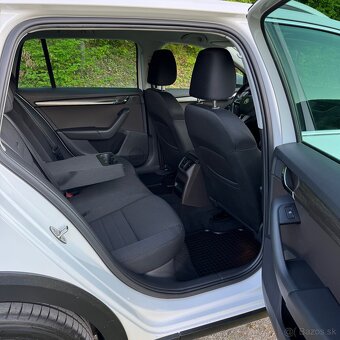Škoda Octavia Scout 2.0 TDi 110kw 4x4 - 10