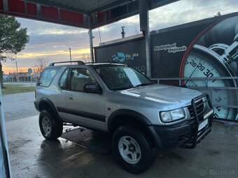 Opel Frontera 2.2 DTI - 10