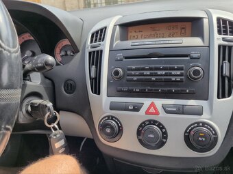 Kia Ceed 1.4 LPG Nová EK/TK - 10