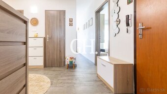 HUMENSKÁ Cesta - 2 izbový byt - Kompletná rekonštrukcia - Kl - 10