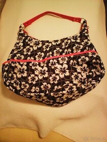 Kabelky a tašky - 10