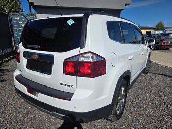 Chevrolet Orlando - 10