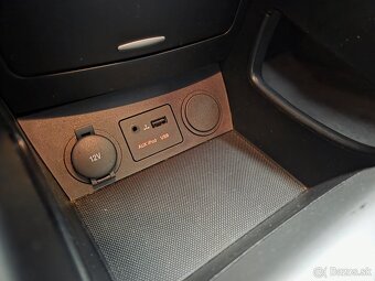 Kia Ceed 1.4 CVVT 16V, 5st. Manuál - 10