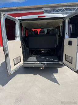 Fiat Ducato 2.3 MultiJet L1H1 mikrobus - 10
