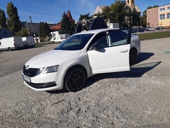 Škoda octavia 3 facelift 2017 - 10