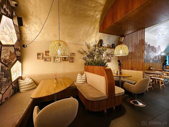 Luxusná zabehnutá kaviareň ul. Hlavná, Košice - Staré Mesto - 10