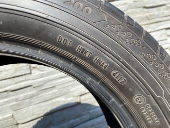 215/60 R17C Continental letne pneu - 10