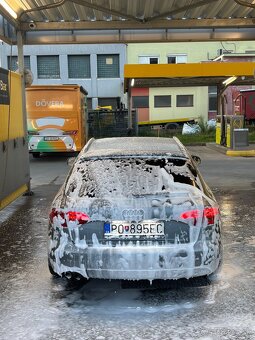 Audi A4 B8 2.0 TDI QUATTRO - 10