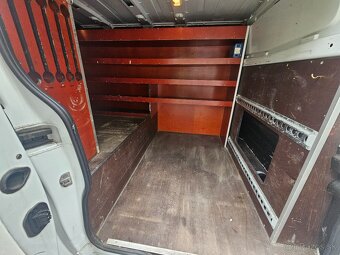 RENAULT TRAFIC  97.700 km - 10