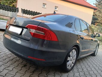 Škoda Superb 2.0 Tdi CR 2015 Elegance Max - 10