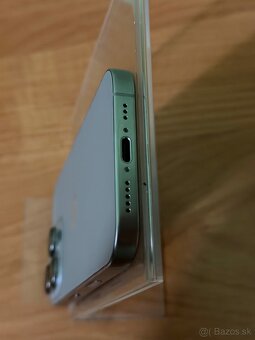 PREDANÉ Dobrý deň Ponúkam na predaj iPhone 16 Pro 256GB - 10