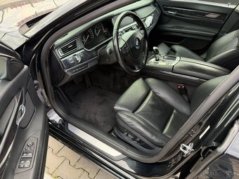 BMW rad 7 730 d F01 - 10