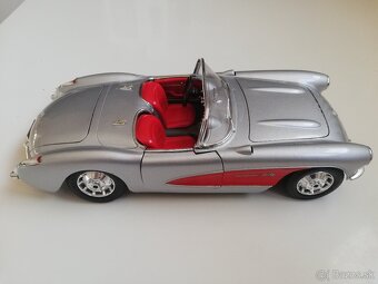 1:18 CHEVROLET Corvette , Bburago - 10