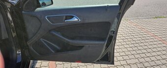 MERCEDES-A HATCHBACK - 10