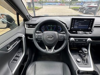 Toyota RAV4 2.5 hybrid BLACK EDITION - 10