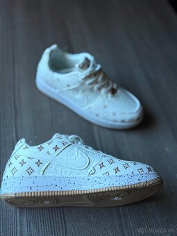 Nike Air Force Louis Vuitton - 10