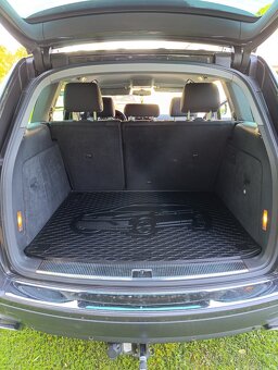 Volkswagen Touareg - 10