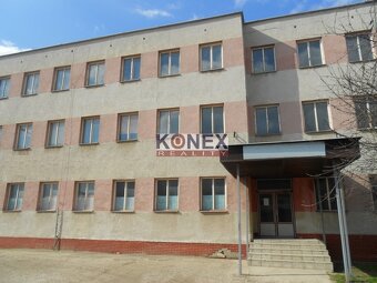 NA PREDAJ Administratívna budova – ul. Stavbárov, Michalovc - 10