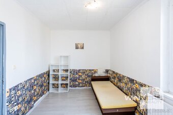 Exkluzívne na predaj 3-i byt v meste Trebišov - Komenského - 10