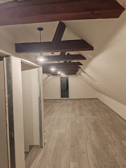 Predám výnimočný dom na výbornej adrese centra mesta Komárno - 10