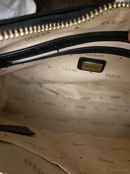 Kabelka Guess - 10