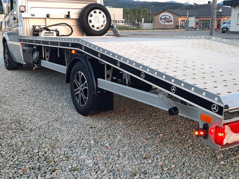 Mercedes Sprinter 319 - 3,0 V6 manual - Odťahovka do 3,5t - 10