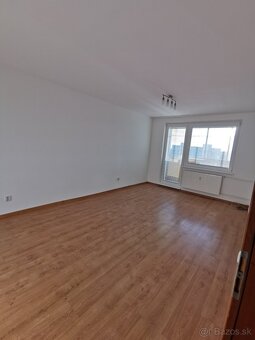 3 izbovy byt prenájom - 10